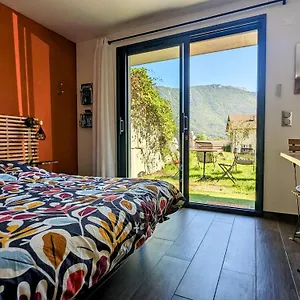 Appartement à La Campagne Au Bout Du D'annecy, Doussard